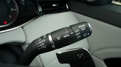 2023 (23) LAND ROVER RANGE ROVER EVOQUE 2.0 P250 R-Dynamic SE 5dr Auto 5933064