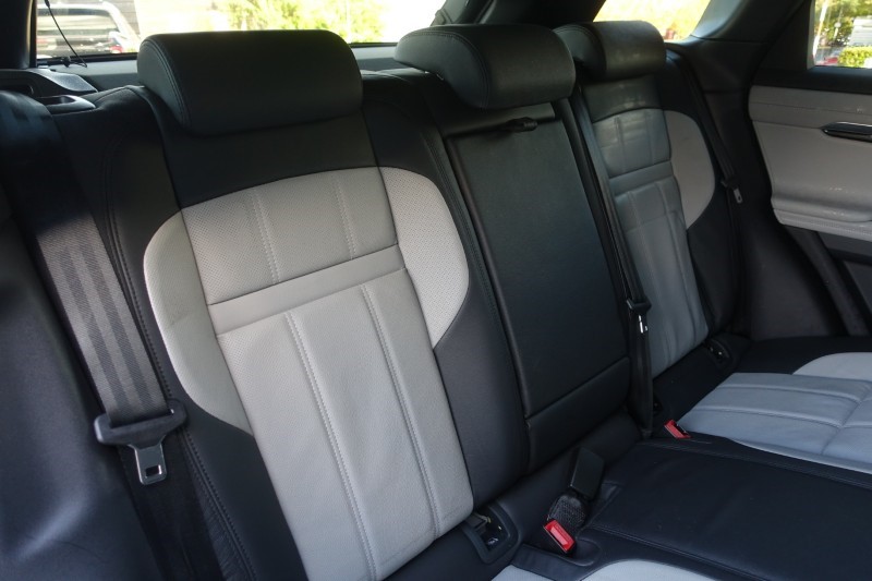 2023 (23) LAND ROVER RANGE ROVER EVOQUE 2.0 P250 R-Dynamic SE 5dr Auto 5933079