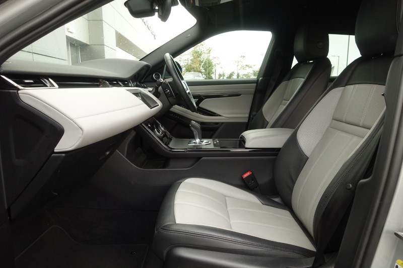 2023 (23) LAND ROVER RANGE ROVER EVOQUE 2.0 P250 R-Dynamic SE 5dr Auto 5933034