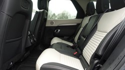2024 (74) LAND ROVER DISCOVERY 3.0 D350 Dynamic SE 5dr Auto 5976955
