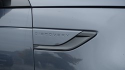 2024 (74) LAND ROVER DISCOVERY 3.0 D350 Dynamic SE 5dr Auto 5976971