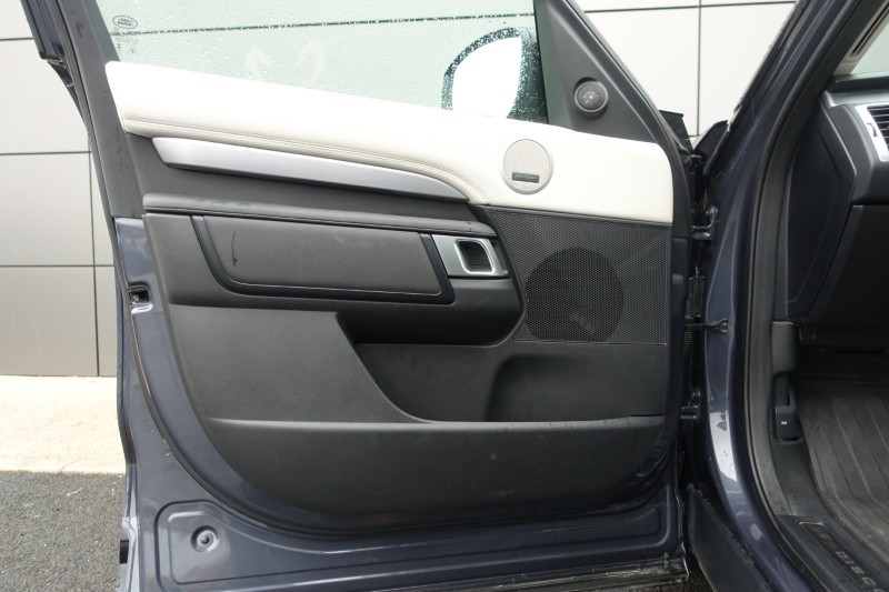 2024 (74) LAND ROVER DISCOVERY 3.0 D350 Dynamic SE 5dr Auto 5977015