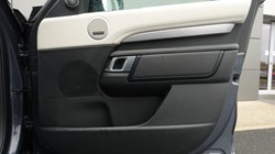 2024 (74) LAND ROVER DISCOVERY 3.0 D350 Dynamic SE 5dr Auto 5977003