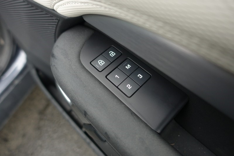 2024 (74) LAND ROVER DISCOVERY 3.0 D350 Dynamic SE 5dr Auto 5977004