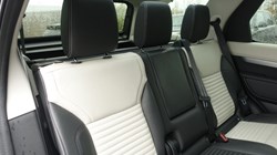 2024 (74) LAND ROVER DISCOVERY 3.0 D350 Dynamic SE 5dr Auto 5977009