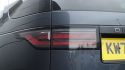2024 (74) LAND ROVER DISCOVERY 3.0 D350 Dynamic SE 5dr Auto 5976970