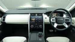 2024 (74) LAND ROVER DISCOVERY 3.0 D350 Dynamic SE 5dr Auto 5976960