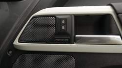 2022 (22) LAND ROVER DEFENDER 3.0 D250 X-Dynamic SE 90 3dr Auto 5928977