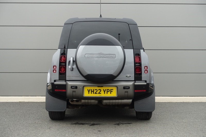 2022 (22) LAND ROVER DEFENDER 3.0 D250 X-Dynamic SE 90 3dr Auto 5928932
