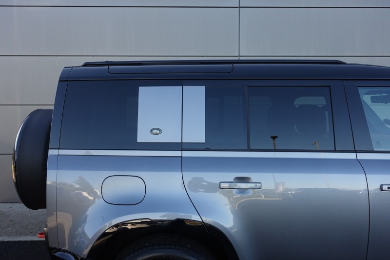 2024 (74) LAND ROVER DEFENDER 2.0 P400e X 110 5dr Auto 5870443