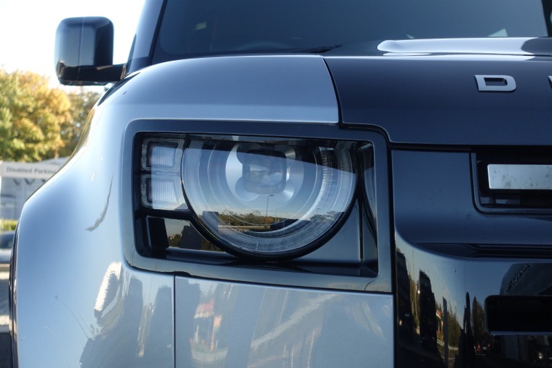 2024 (74) LAND ROVER DEFENDER 2.0 P400e X 110 5dr Auto 5870435
