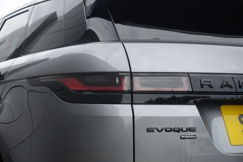 2021 (21) LAND ROVER RANGE ROVER EVOQUE 1.5 P300e R-Dynamic S 5dr Auto 5896018