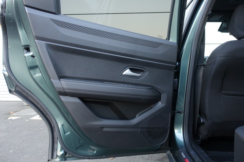 2026 (26) DACIA BIGSTER 1.8 Hybrid 155 Extreme 5dr Auto 5873301