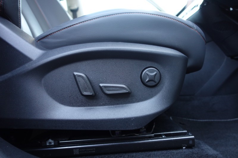 2026 (26) MG MOTOR UK HS 1.5 T-GDI PHEV Trophy 5dr Auto 5888723