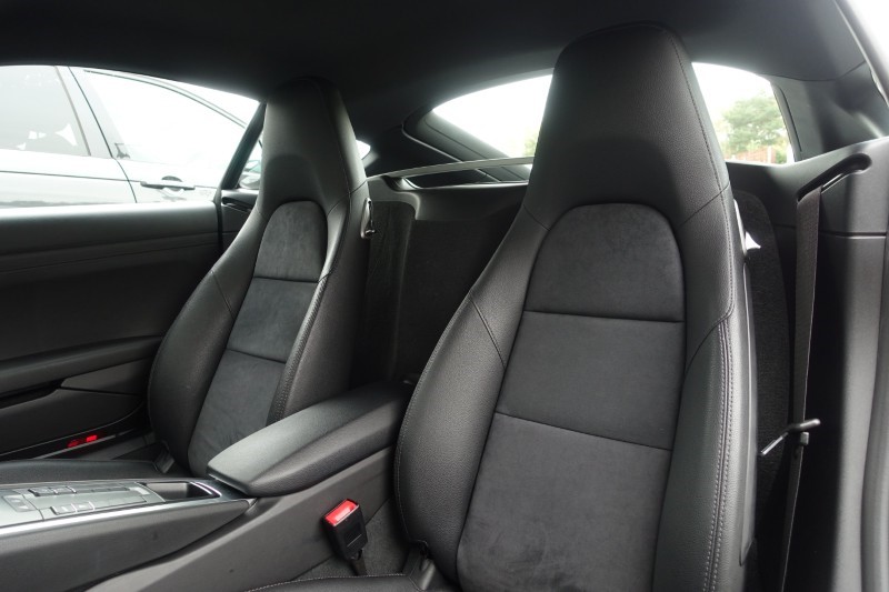 2017 (67) PORSCHE CAYMAN 2.0 2dr PDK 5930299