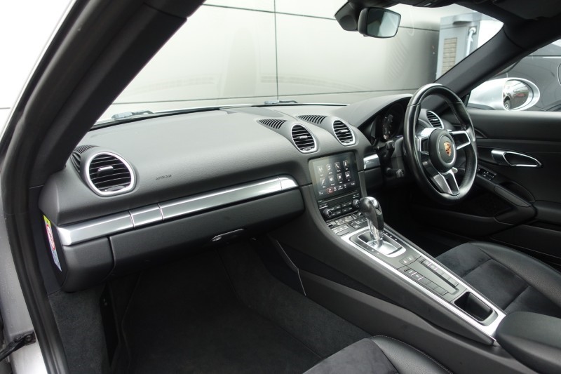 2017 (67) PORSCHE CAYMAN 2.0 2dr PDK 5930344