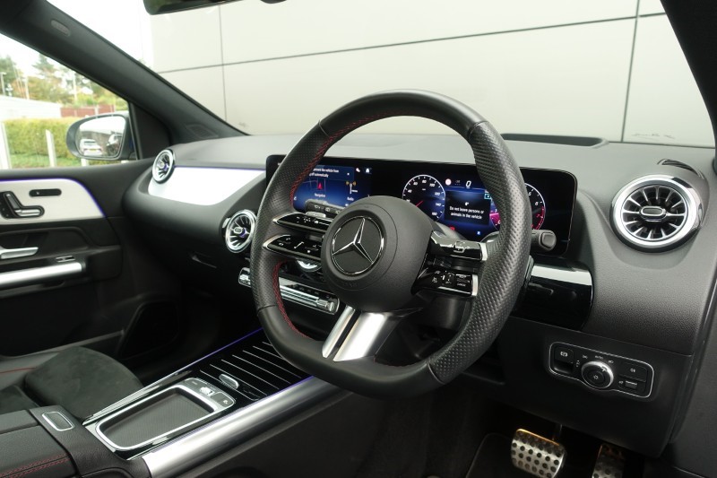 2024 (74) MERCEDES-BENZ B CLASS B200 AMG Line Premium Plus 5dr Auto 5945716