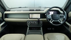 2020 (70) LAND ROVER DEFENDER 3.0 D300 HSE 110 5dr Auto 5951421