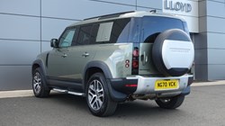 2020 (70) LAND ROVER DEFENDER 3.0 D300 HSE 110 5dr Auto 5951414