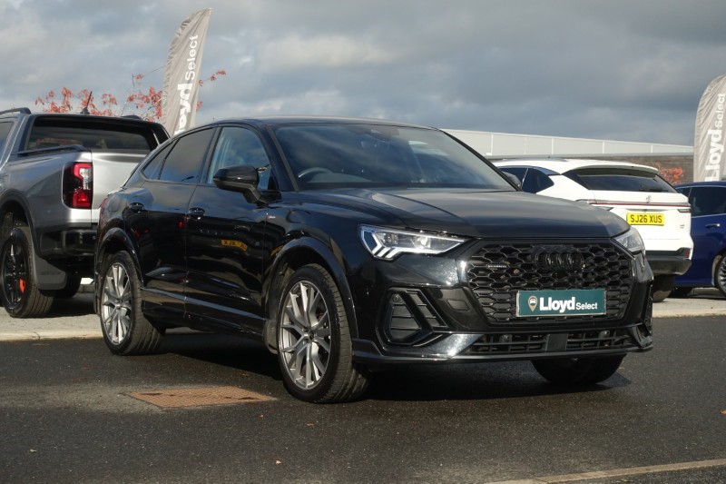 2025 (74) AUDI Q3 45 TFSI 245 Quattro Black Edition 5dr S Tronic