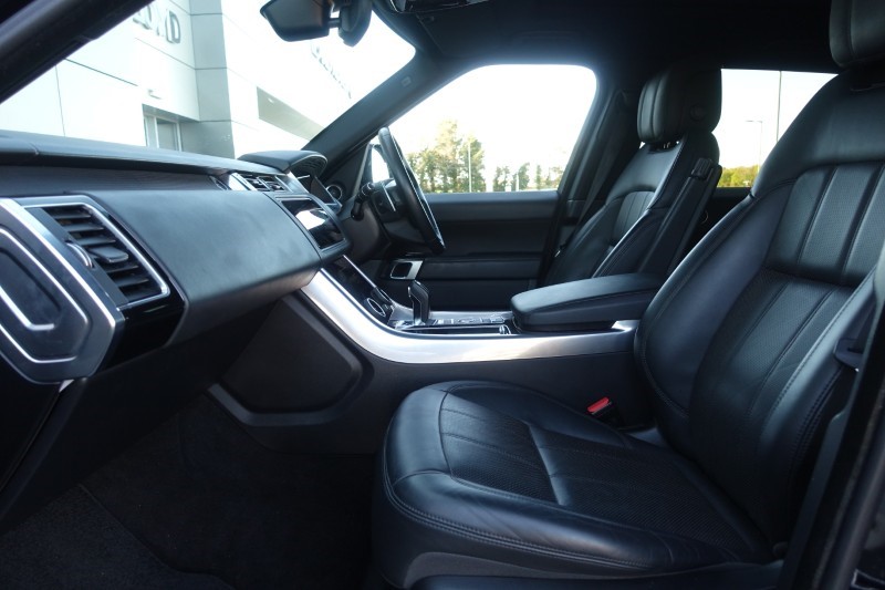 2020 (20) LAND ROVER RANGE ROVER SPORT 3.0 SDV6 HSE Dynamic 5dr Auto 5971514