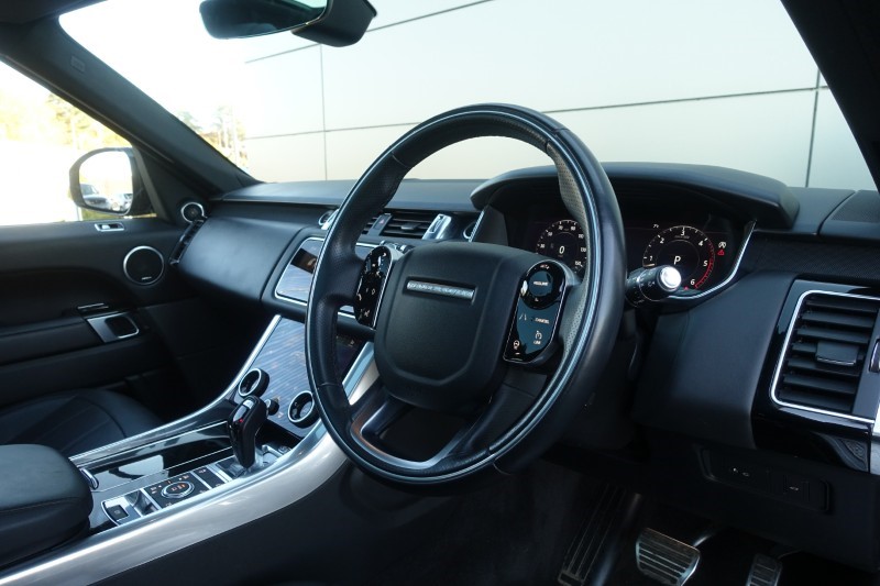 2020 (20) LAND ROVER RANGE ROVER SPORT 3.0 SDV6 HSE Dynamic 5dr Auto 5971557