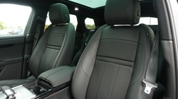 2026 (26) LAND ROVER RANGE ROVER EVOQUE 1.5 P270e Dynamic SE 5dr Auto 5940247