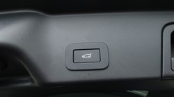 2026 (26) LAND ROVER RANGE ROVER EVOQUE 1.5 P270e Dynamic SE 5dr Auto 5940214