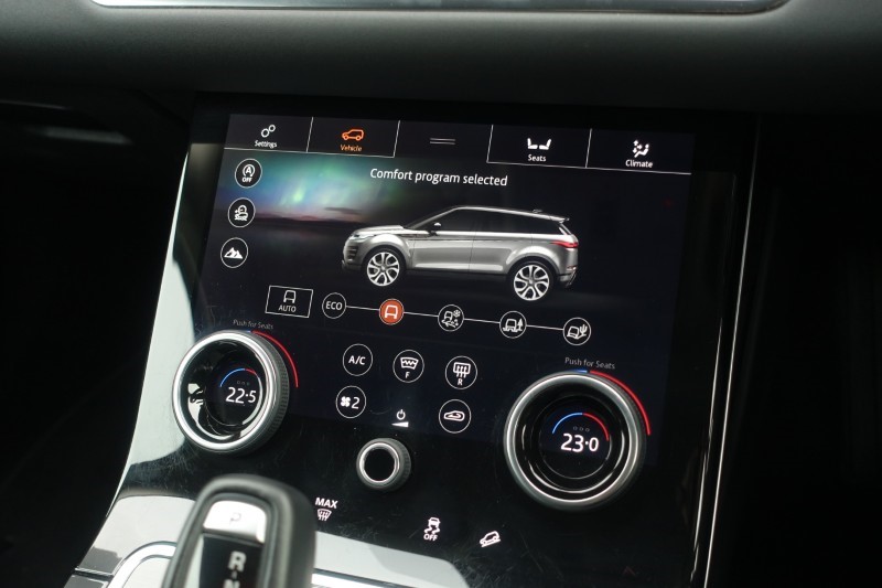 2020 (70) LAND ROVER RANGE ROVER EVOQUE 2.0 D180 SE 5dr Auto 5946041
