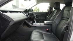 2020 (70) LAND ROVER RANGE ROVER EVOQUE 2.0 D180 SE 5dr Auto 5946005