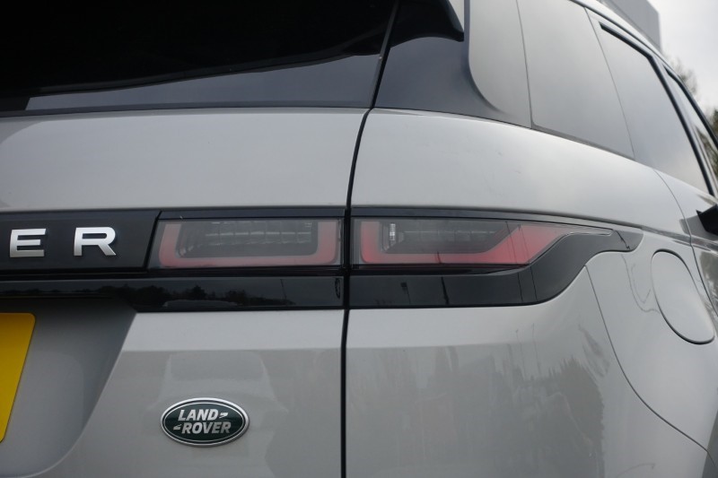 2020 (70) LAND ROVER RANGE ROVER EVOQUE 2.0 D180 SE 5dr Auto 5946027