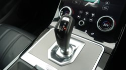 2020 (70) LAND ROVER RANGE ROVER EVOQUE 2.0 D180 SE 5dr Auto 5946015