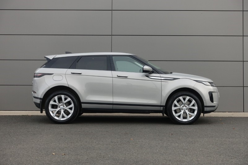 2020 (70) LAND ROVER RANGE ROVER EVOQUE 2.0 D180 SE 5dr Auto 5946007