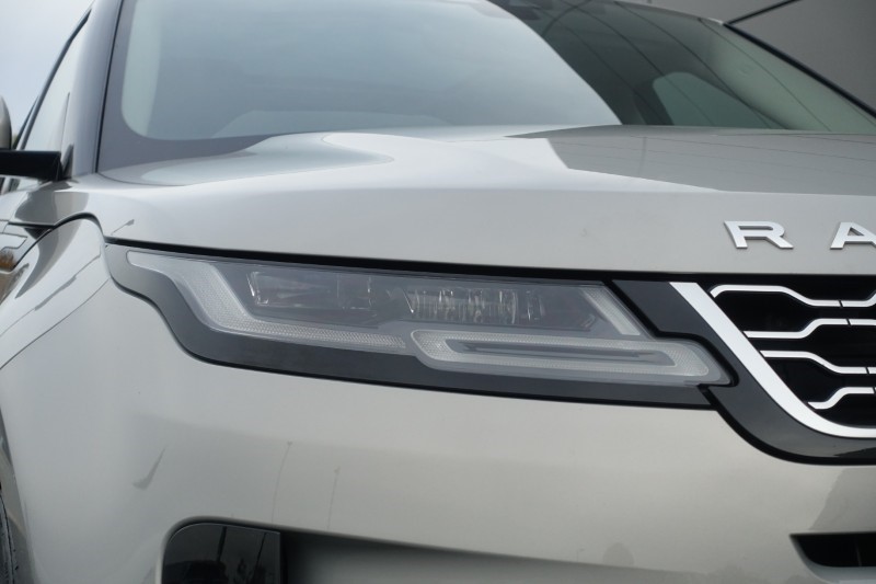 2020 (70) LAND ROVER RANGE ROVER EVOQUE 2.0 D180 SE 5dr Auto 5946019
