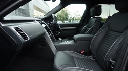 2024 (24) LAND ROVER DISCOVERY 3.0 D300 Dynamic HSE 5dr Auto 5958457