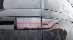 2024 (24) LAND ROVER DISCOVERY 3.0 D300 Dynamic HSE 5dr Auto 5958481