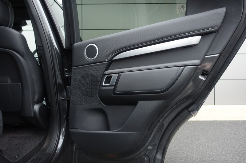 2024 (24) LAND ROVER DISCOVERY 3.0 D300 Dynamic HSE 5dr Auto 5958512