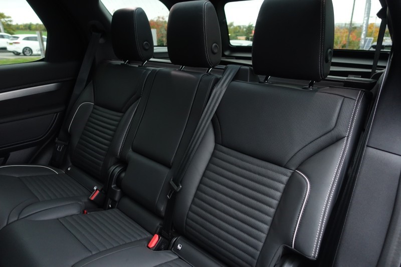 2024 (24) LAND ROVER DISCOVERY 3.0 D300 Dynamic HSE 5dr Auto 5958519