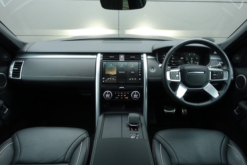 2024 (24) LAND ROVER DISCOVERY 3.0 D300 Dynamic HSE 5dr Auto 5958463
