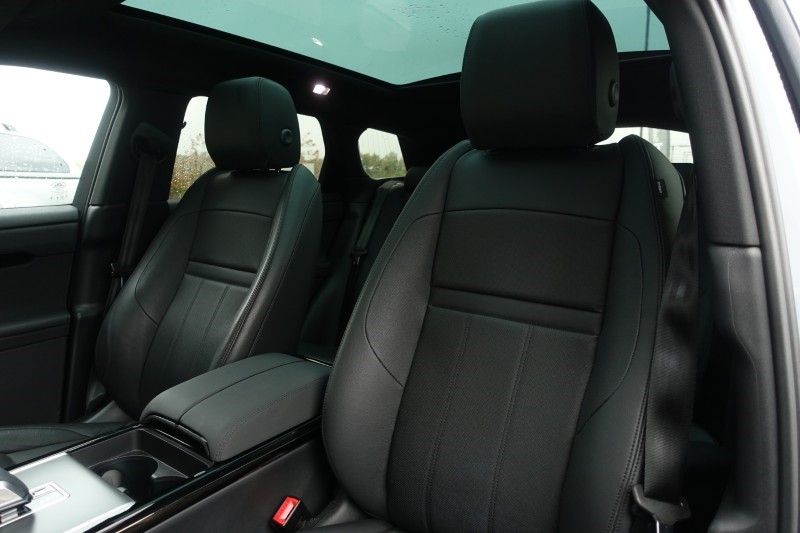 2024 (24) LAND ROVER RANGE ROVER EVOQUE 2.0 D200 Dynamic SE 5dr Auto 5956406