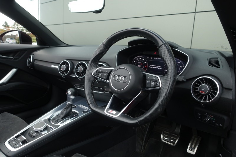 2021 (71) AUDI TT Roadster 45 TFSI Quattro Black Edition 2dr S Tronic 5966849