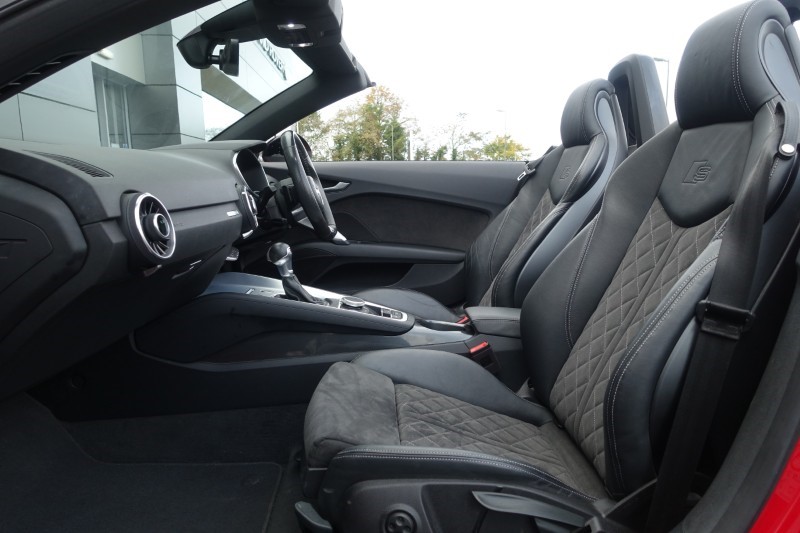 2021 (71) AUDI TT Roadster 45 TFSI Quattro Black Edition 2dr S Tronic 5966802