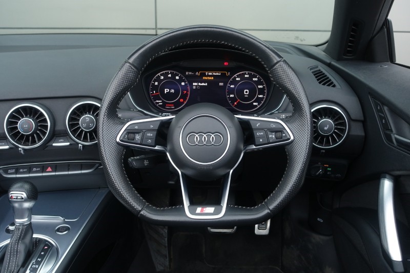 2021 (71) AUDI TT Roadster 45 TFSI Quattro Black Edition 2dr S Tronic 5966811