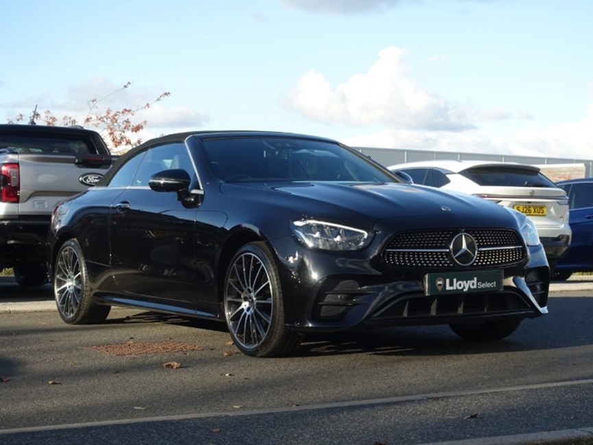 2022 (22) MERCEDES-BENZ E CLASS E300d 4Matic AMG Line Night Ed Pre PLUS 2dr 9G-Tronic