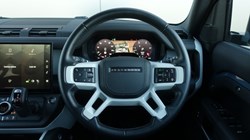 2026 (26) LAND ROVER DEFENDER 3.0 D350 X-Dynamic HSE 110 5dr Auto 5972385