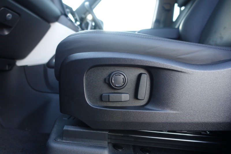 2026 (26) LAND ROVER DEFENDER 3.0 D350 X-Dynamic HSE 110 5dr Auto 5972437