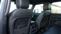 2026 (26) LAND ROVER DEFENDER 3.0 D350 X-Dynamic HSE 110 5dr Auto 5972432
