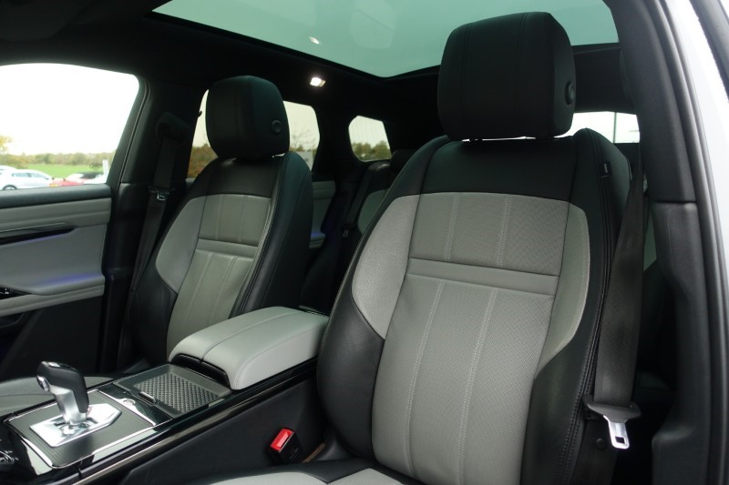 2019 (69) LAND ROVER RANGE ROVER EVOQUE 2.0 P250 First Edition 5dr Auto 5978972