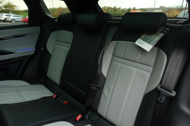 2019 (69) LAND ROVER RANGE ROVER EVOQUE 2.0 P250 First Edition 5dr Auto 5978968