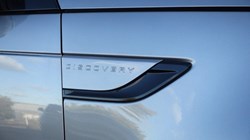 2025 (75) LAND ROVER DISCOVERY 3.0 D350 Dynamic SE 5dr Auto 5972016